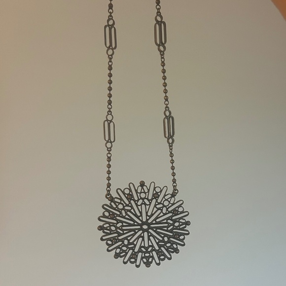 Banana Republic necklace - Picture 1 of 5